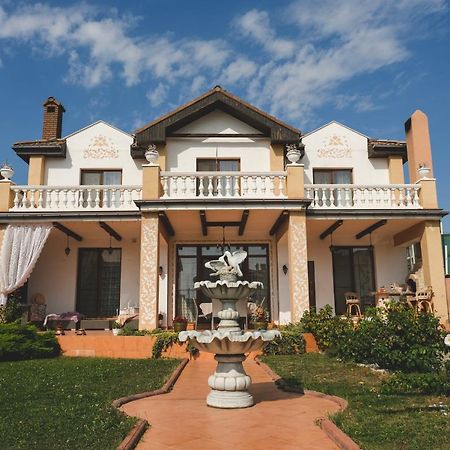 Bonita Villa Затока Екстериор снимка